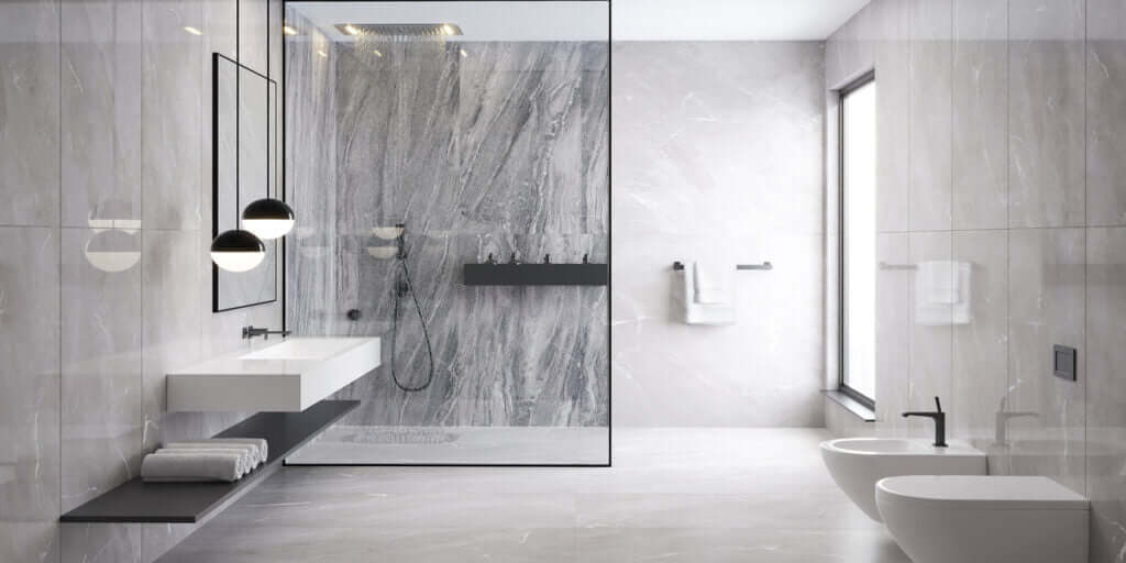 Box doccia: pro e contro del piatto doccia in marmo