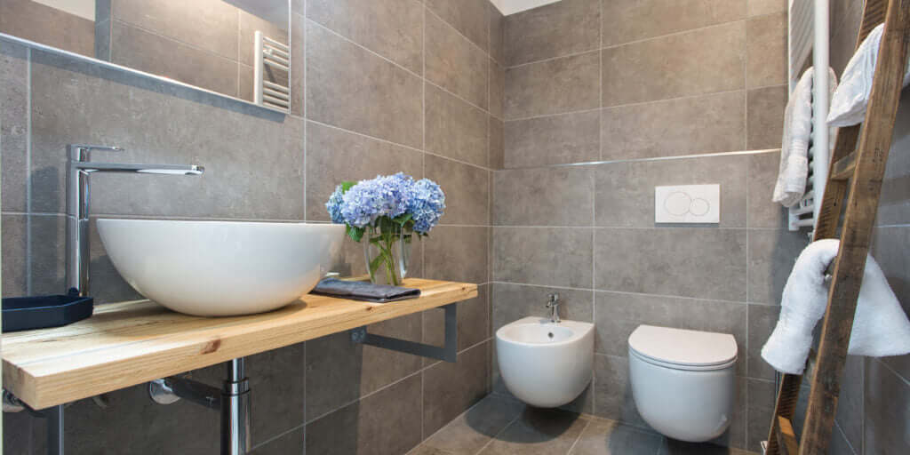 Sanitari in ceramica, vantaggi e consigli per sceglierli