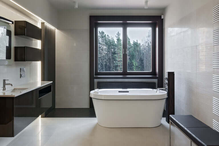 Arredare il bagno della casa in montagna, alcuni consigli di stile