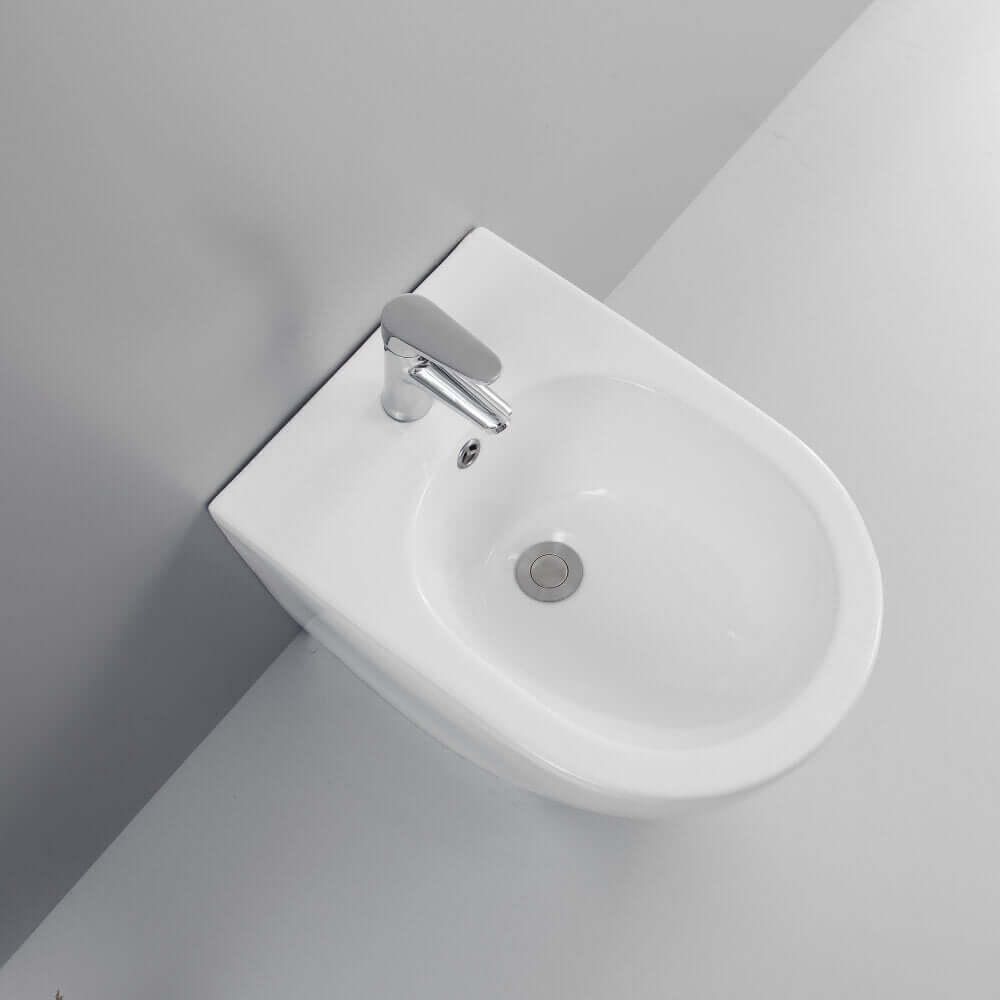 Sanitari filomuro in ceramica bianco lucido vaso rimless | Alicante