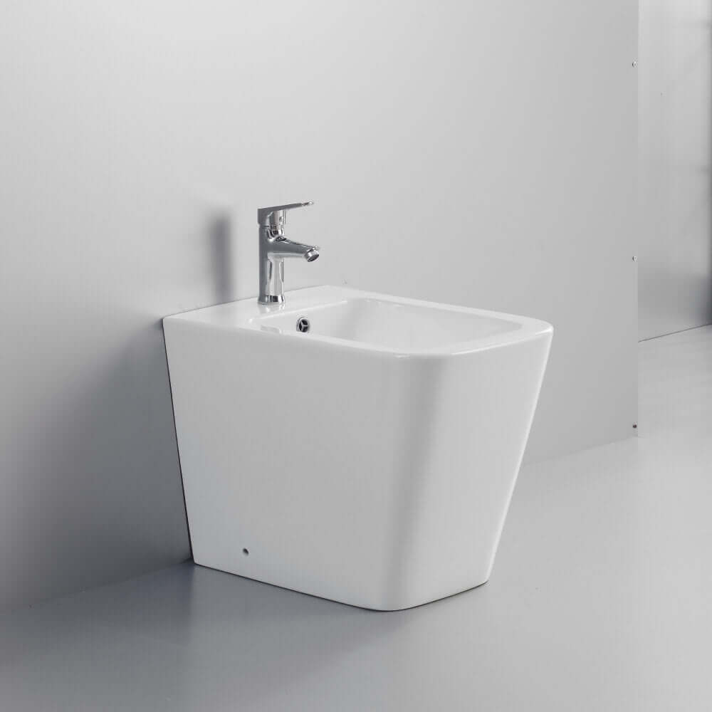 Bidet filo muro design squadrato mod. Levanzo