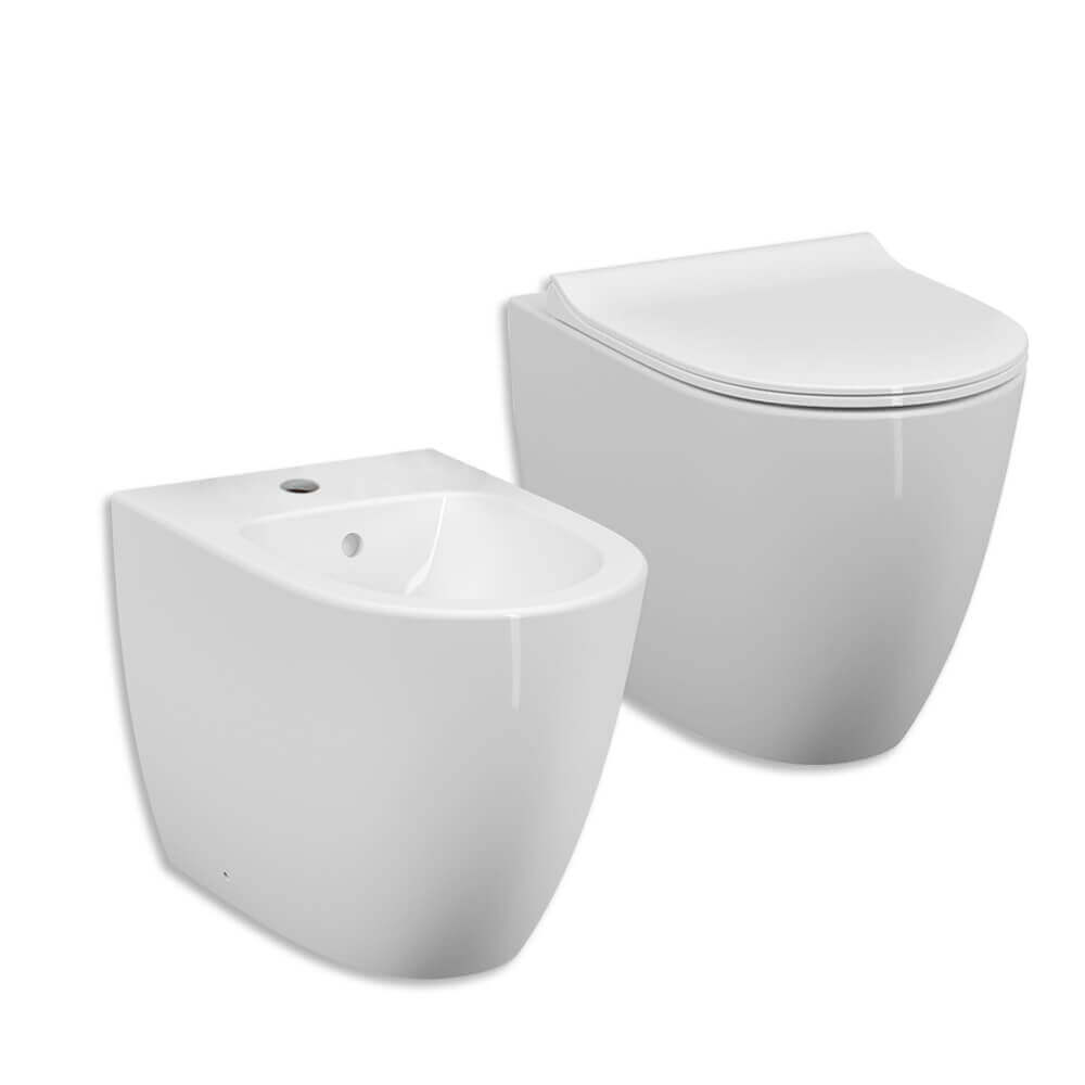 Sanitari Vitra filo parete di colore bianco lucido e scarico rimless